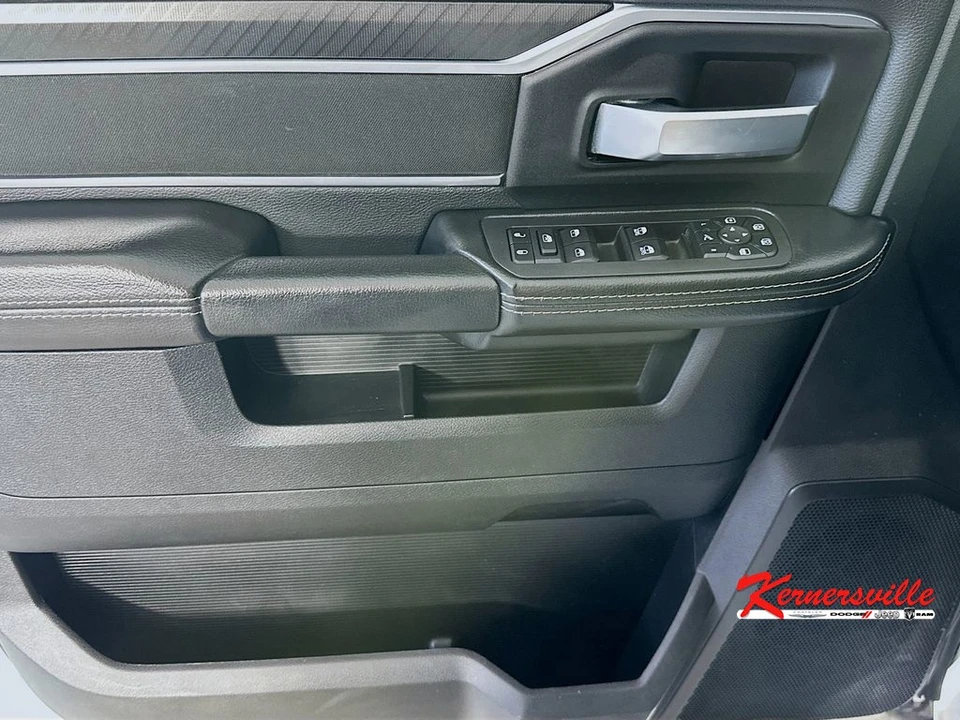 2025 Ram 2500 - Image 23 of 24
