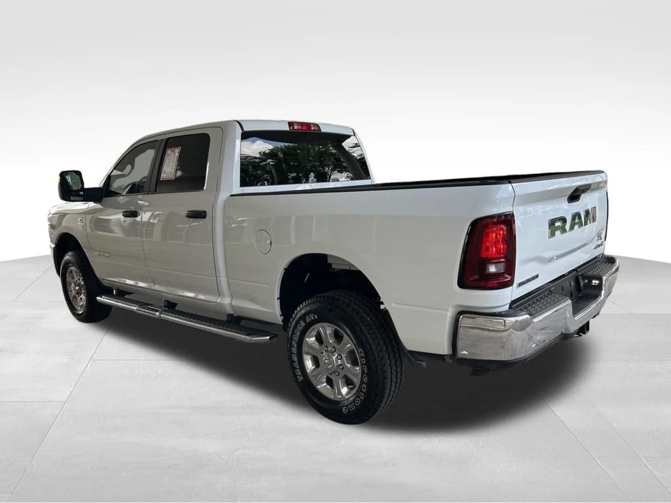 2025 Ram 2500 - Image 4 of 12