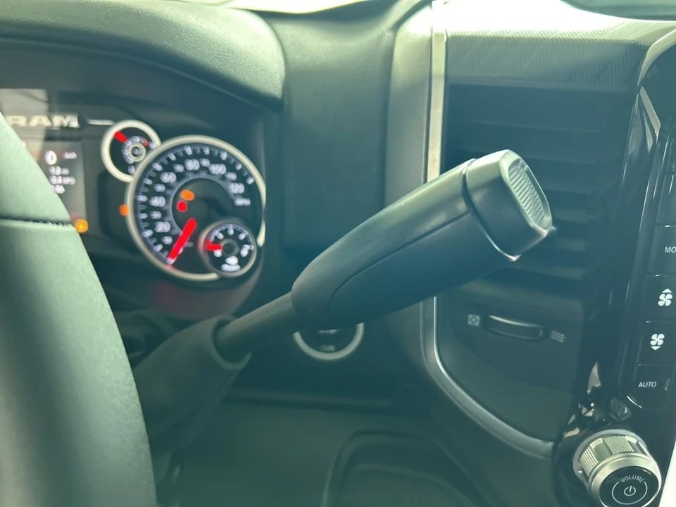 2025 Ram 2500 - Image 8 of 12