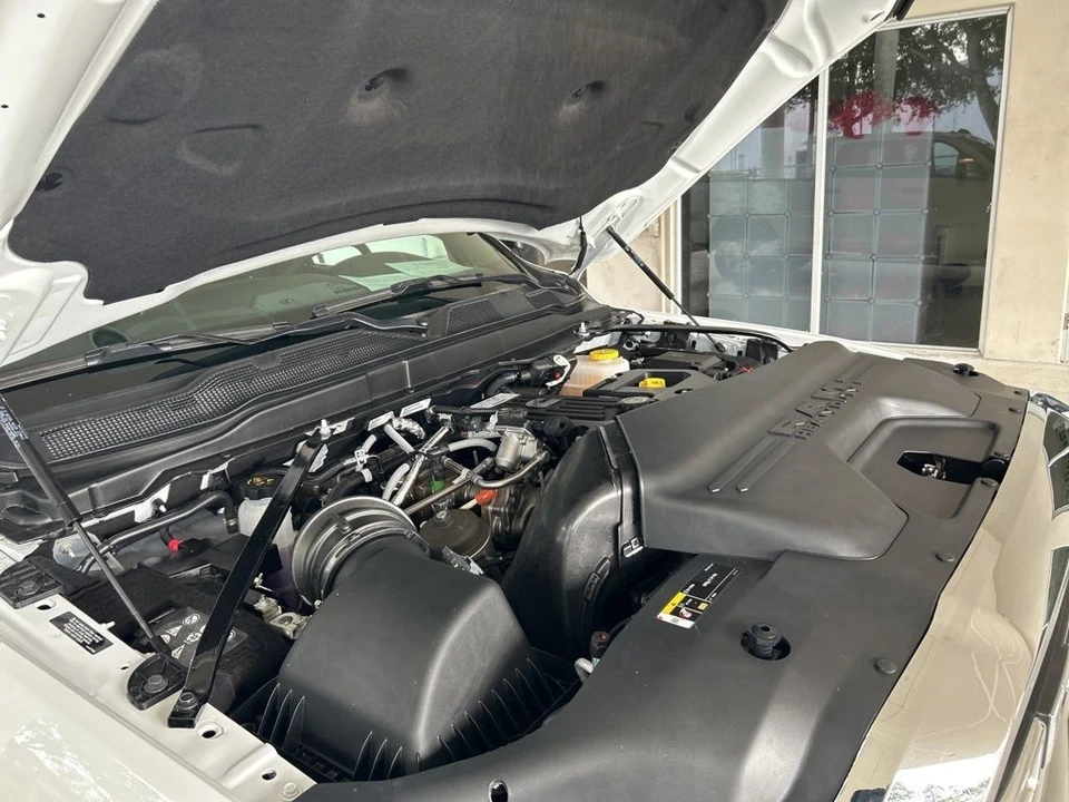 2025 Ram 2500 - Image 11 of 12