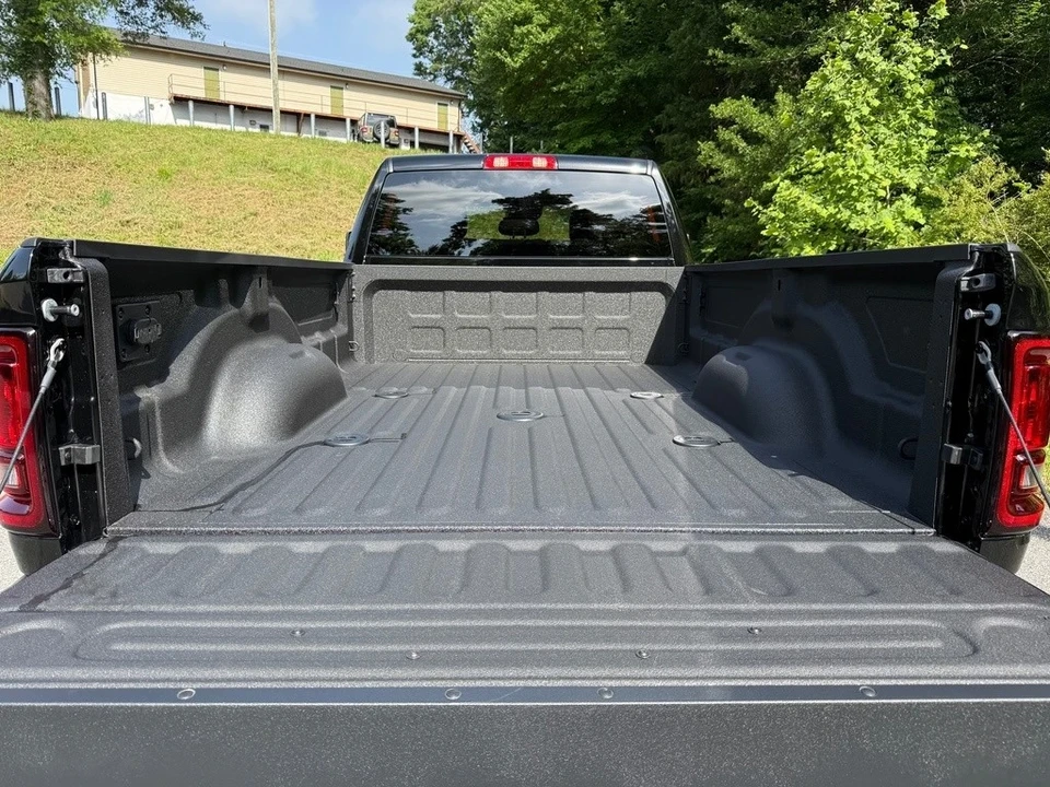 2025 Ram 2500 - Image 9 of 21