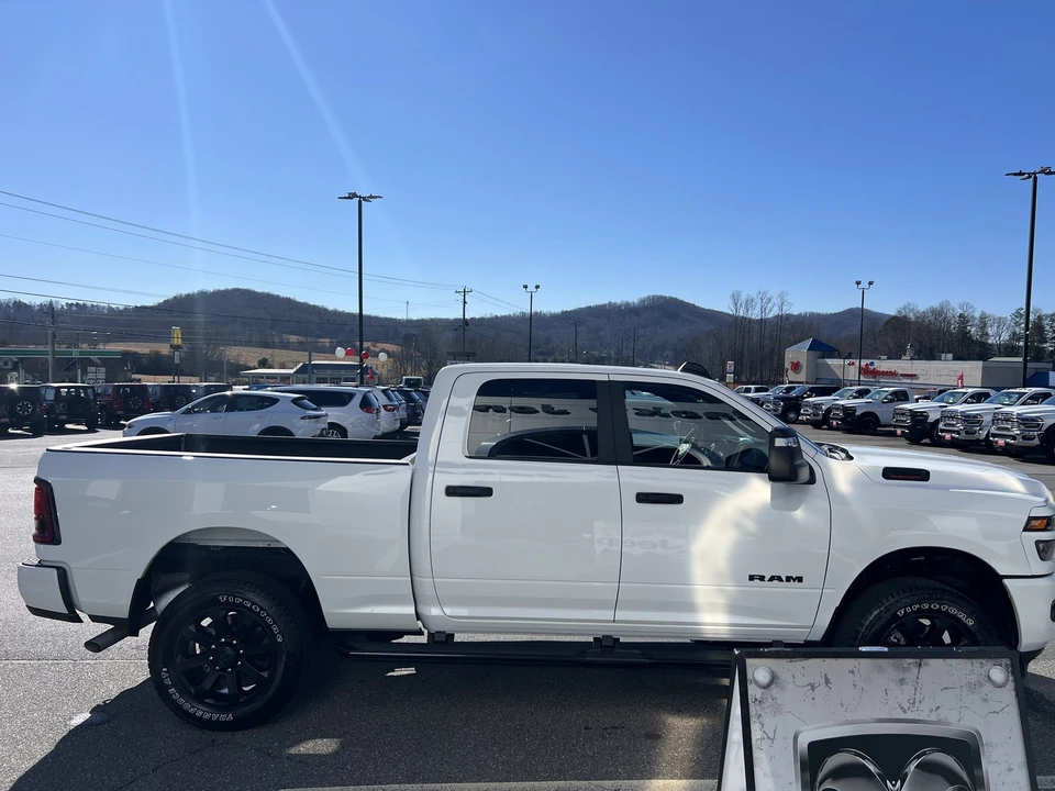 2025 Ram 2500 - Image 4 of 12