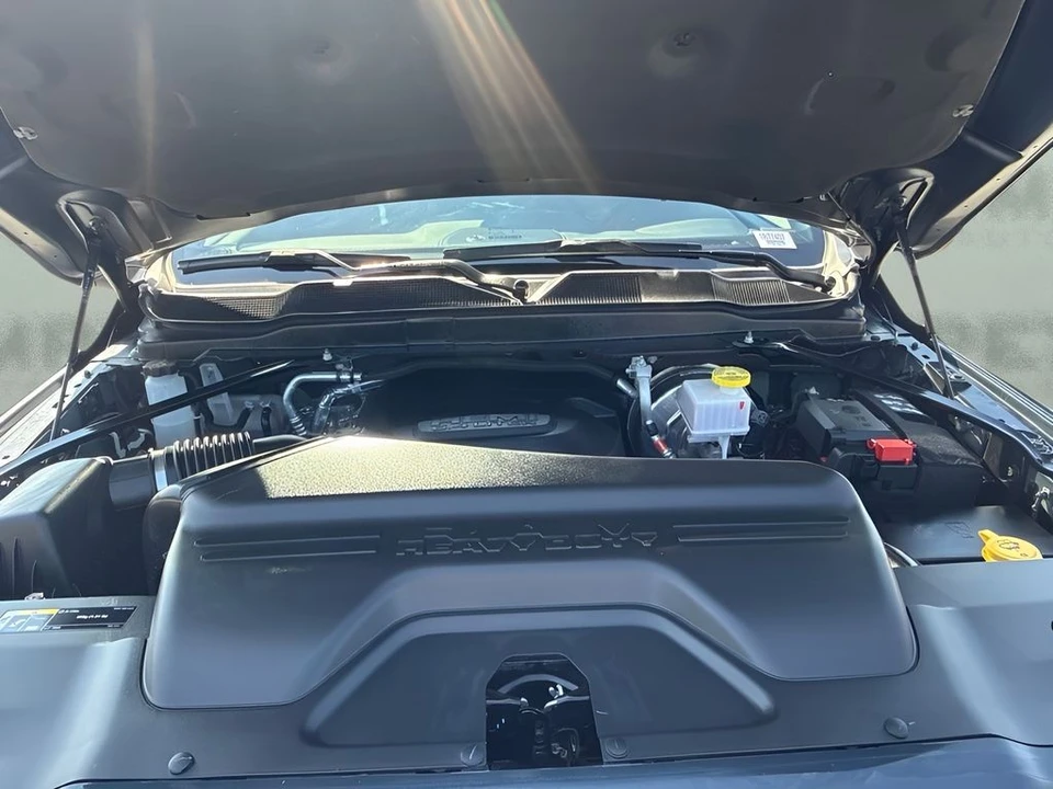 2025 Ram 2500 - Image 25 of 31