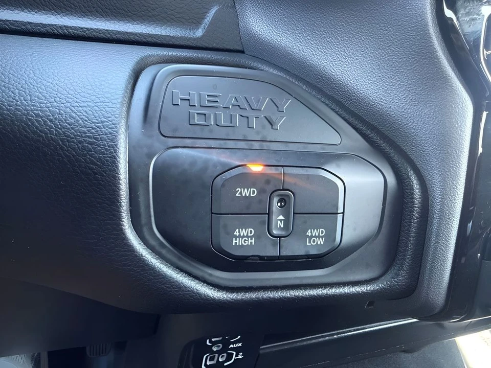 2025 Ram 2500 - Image 19 of 31