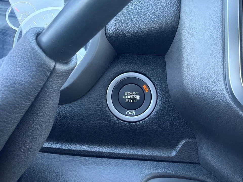 2025 Ram 2500 - Image 18 of 31