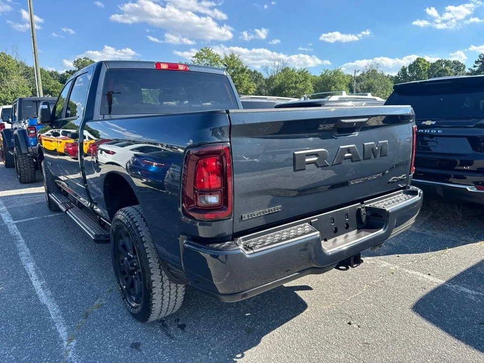 2025 Ram 2500 - Image 4 of 5