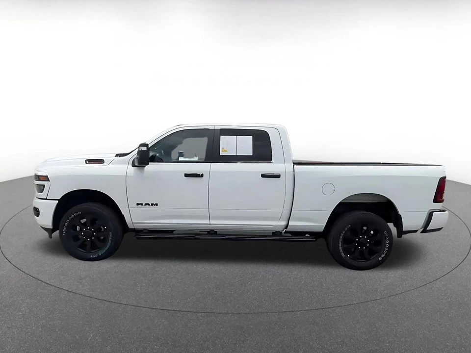 2025 Ram 2500 - Image 11 of 31
