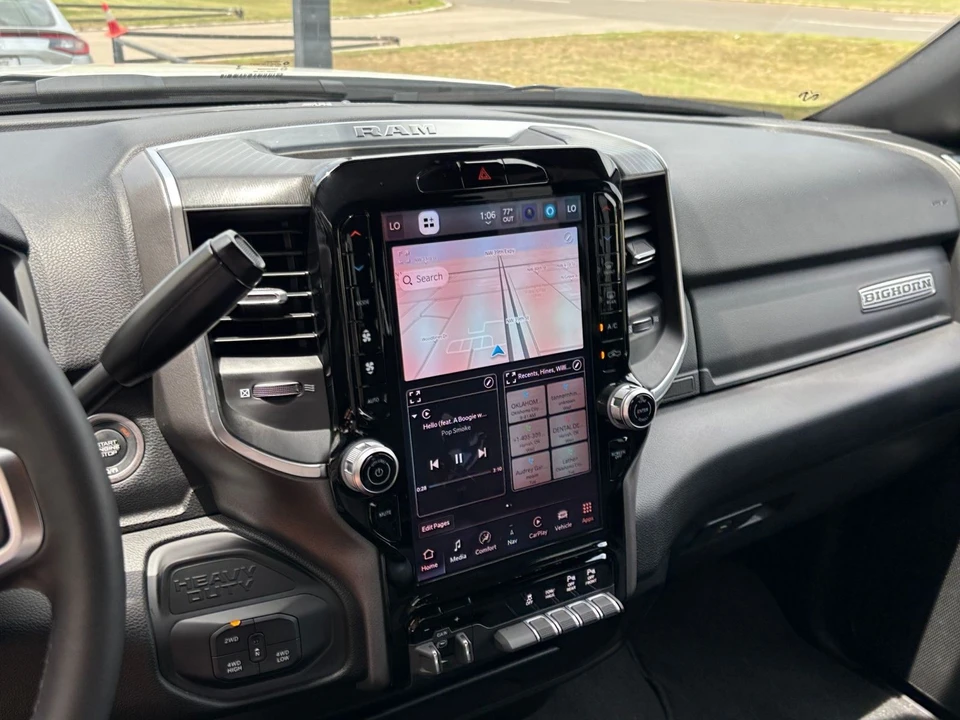 2025 Ram 2500 - Image 23 of 31