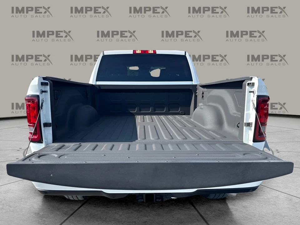 2025 Ram 2500 - Image 23 of 31