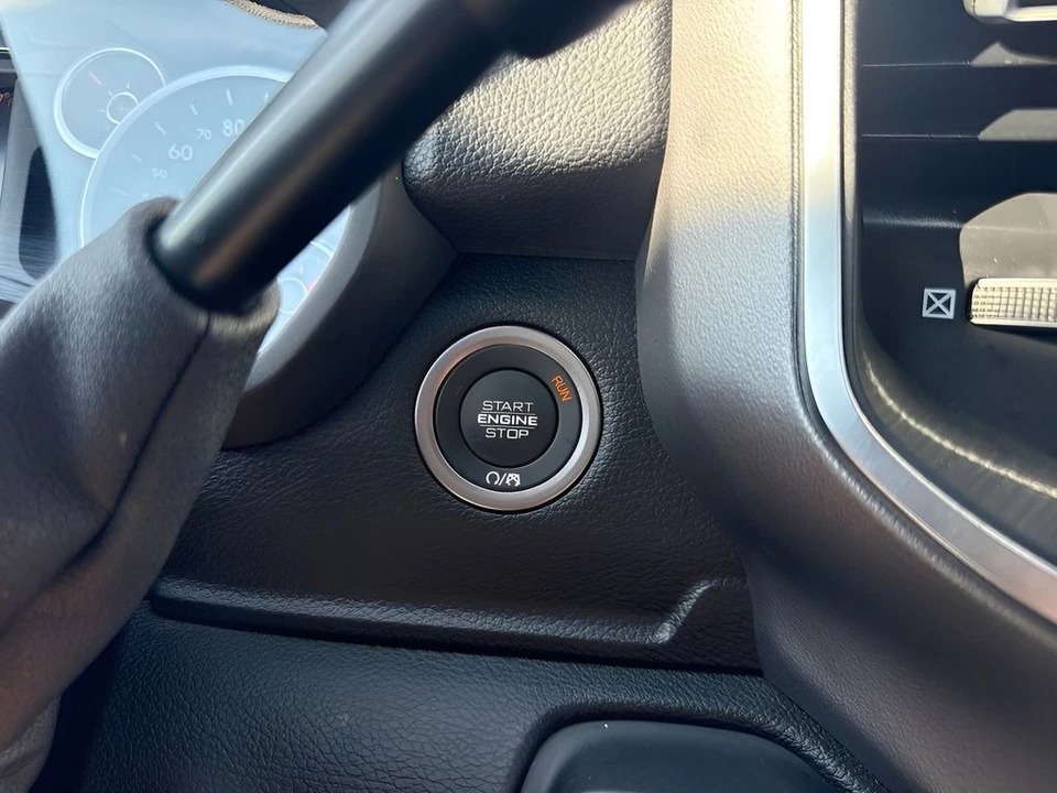 2025 Ram 2500 - Image 17 of 31