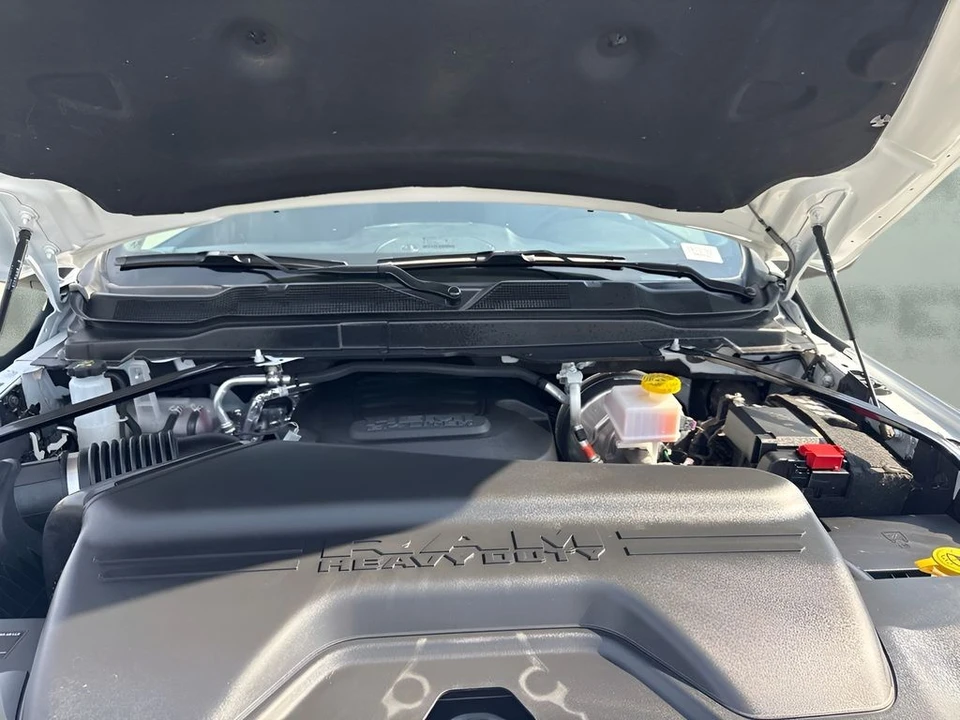 2025 Ram 2500 - Image 24 of 31