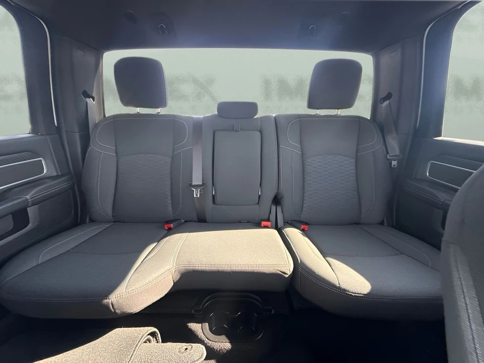 2025 Ram 2500 - Image 10 of 31