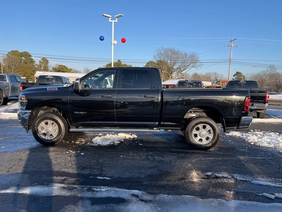 2025 Ram 2500 - Image 8 of 12