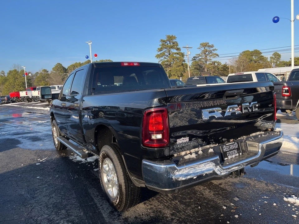2025 Ram 2500 - Image 7 of 12
