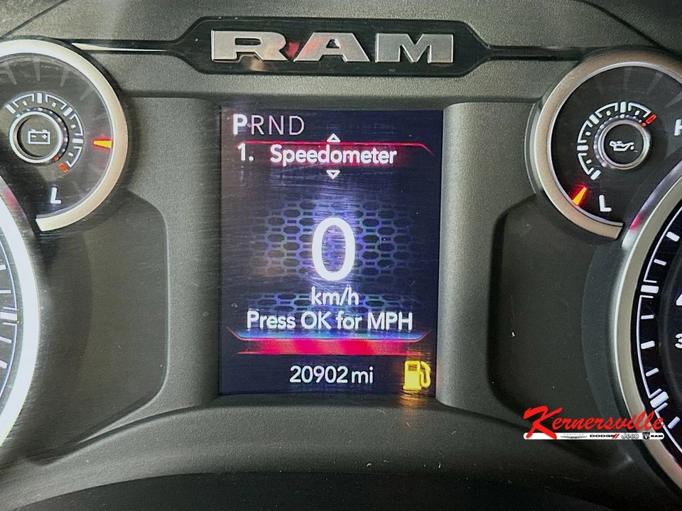 2025 Ram 2500 - Image 15 of 24