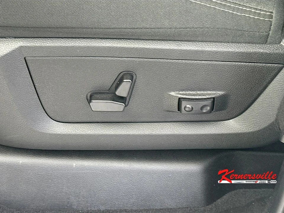 2025 Ram 2500 - Image 21 of 24