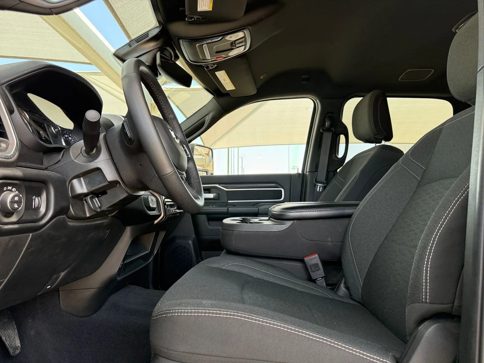 2025 Ram 2500 - Image 29 of 31
