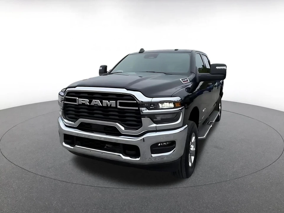 2025 Ram 2500 - Image 8 of 31