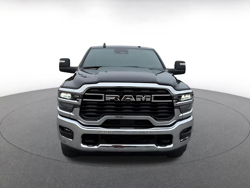 2025 Ram 2500 - Image 4 of 31