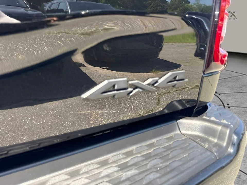 2025 Ram 2500 - Image 29 of 31