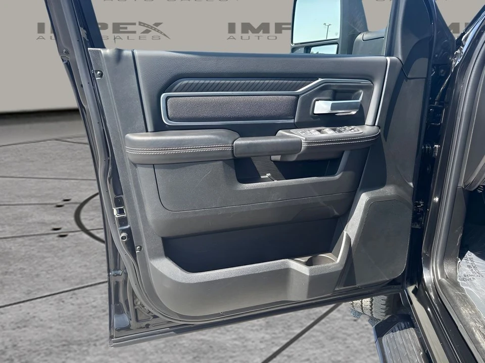 2025 Ram 2500 - Image 22 of 31
