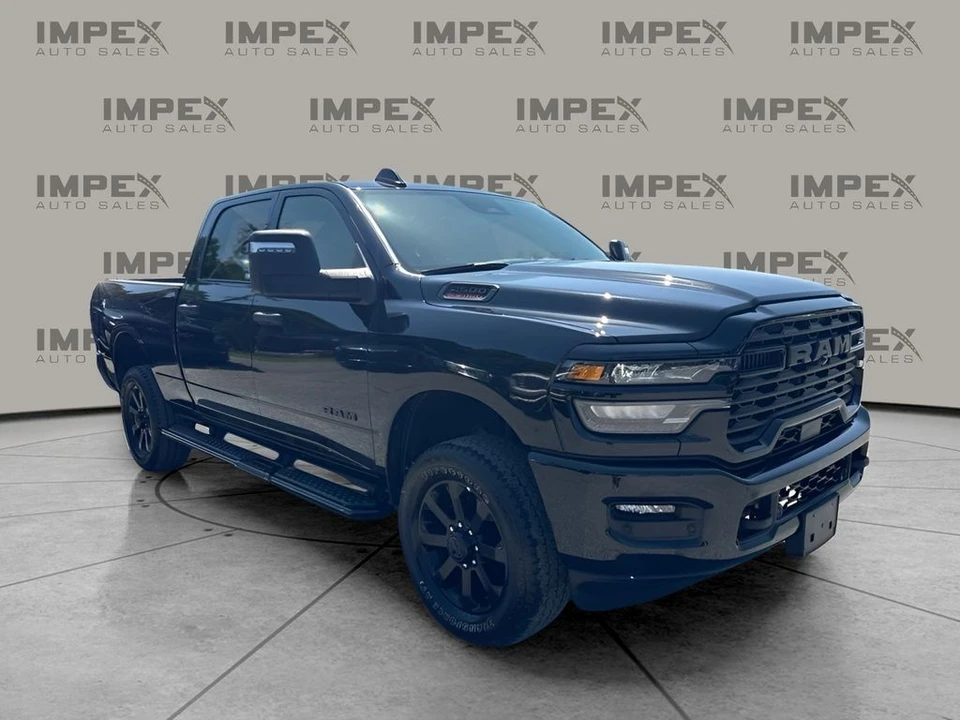 2025 Ram 2500 - Image 7 of 31