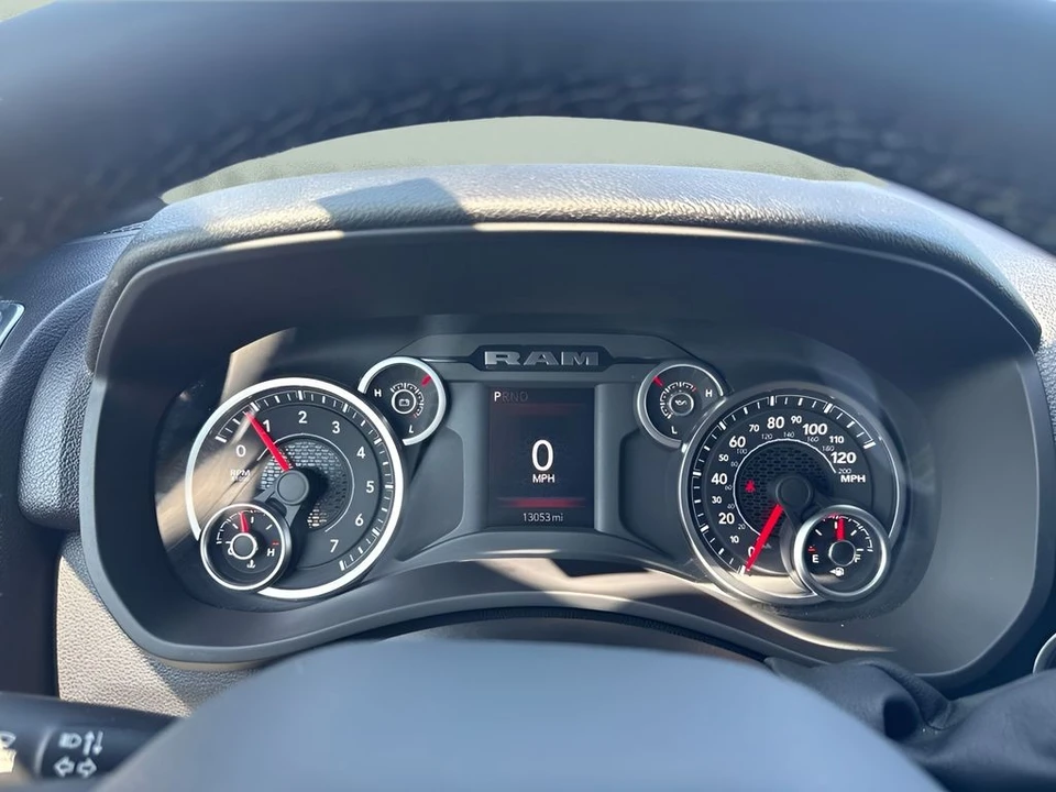 2025 Ram 2500 - Image 20 of 31