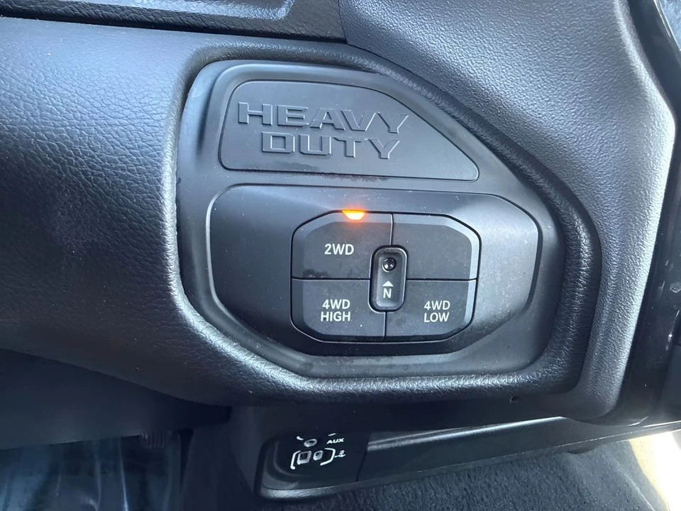 2025 Ram 2500 - Image 19 of 31