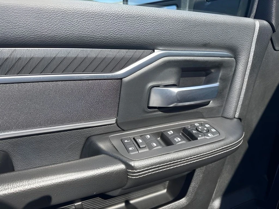 2025 Ram 2500 - Image 22 of 31