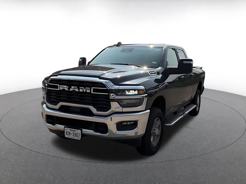 2025 Ram 2500 - Image 8 of 31