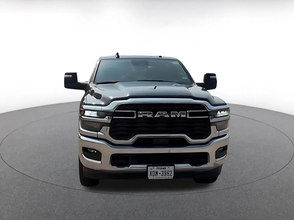 2025 Ram 2500 - Image 4 of 31