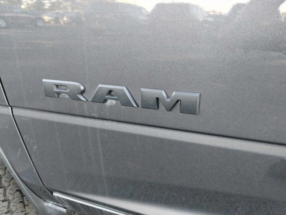 2025 Ram 2500 - Image 10 of 12