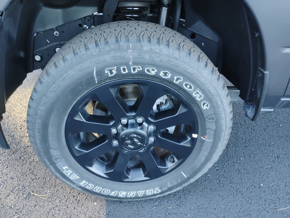 2025 Ram 2500 - Image 9 of 12