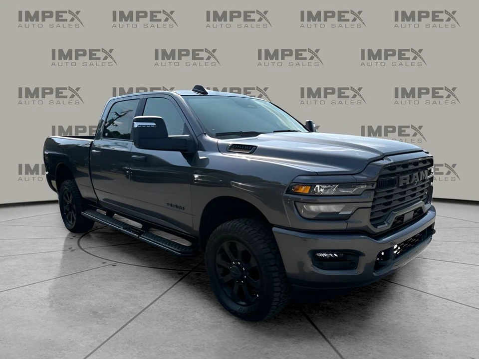 2025 Ram 2500 - Image 7 of 31