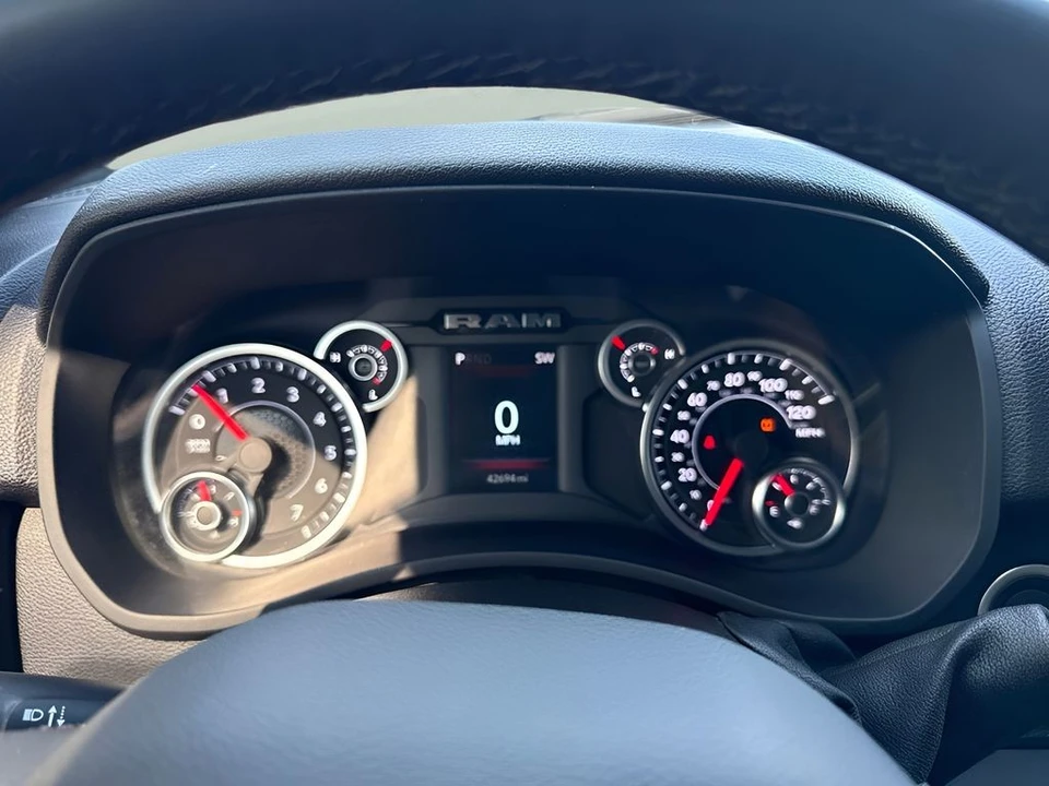 2025 Ram 2500 - Image 22 of 31