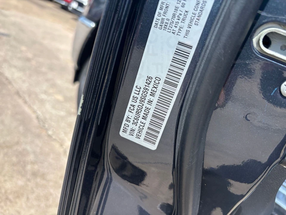 2025 Ram 2500 - Image 31 of 31