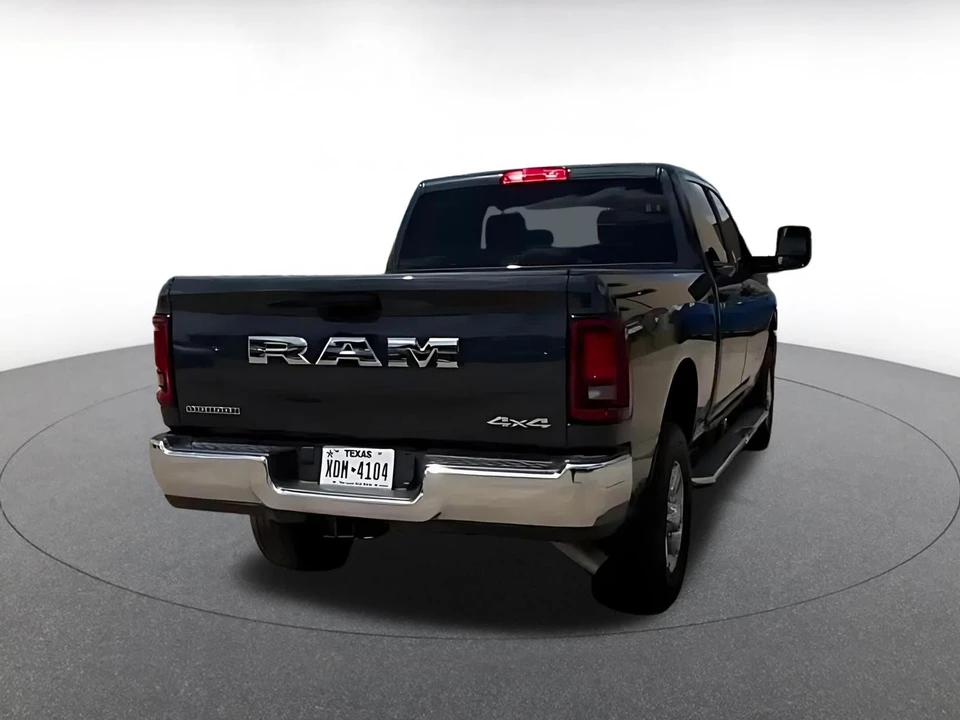 2025 Ram 2500 - Image 17 of 31