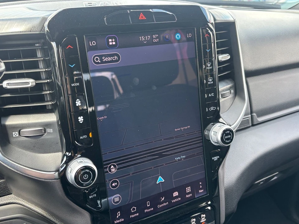 2025 Ram 2500 - Image 21 of 31