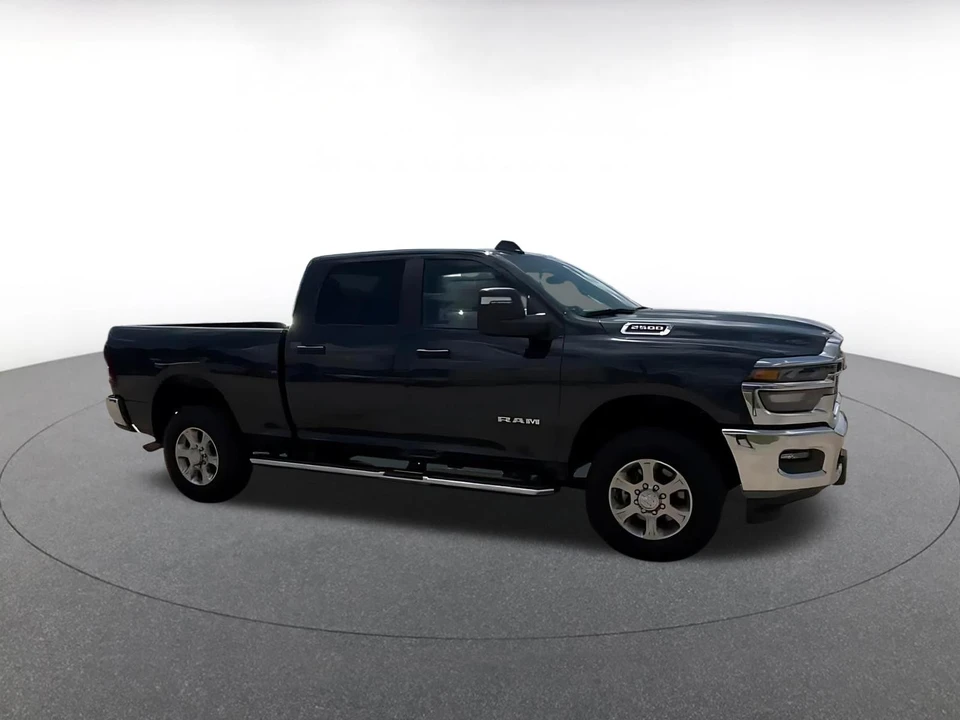 2025 Ram 2500 - Image 16 of 31