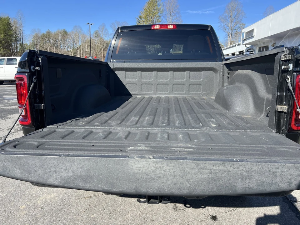 2025 Ram 2500 - Image 11 of 12