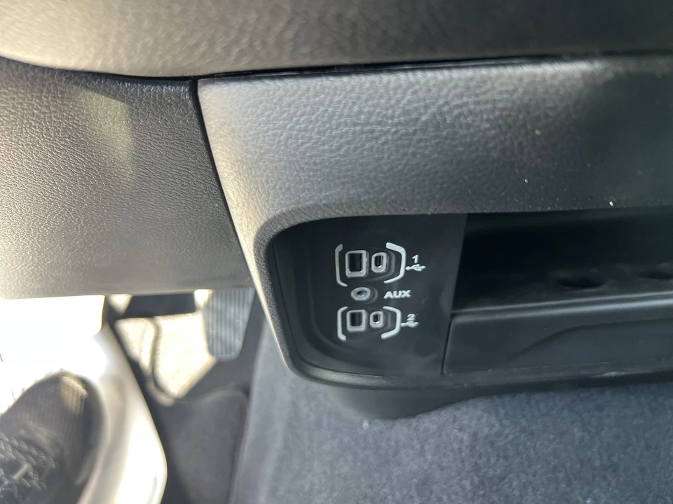2025 Ram 2500 - Image 27 of 31