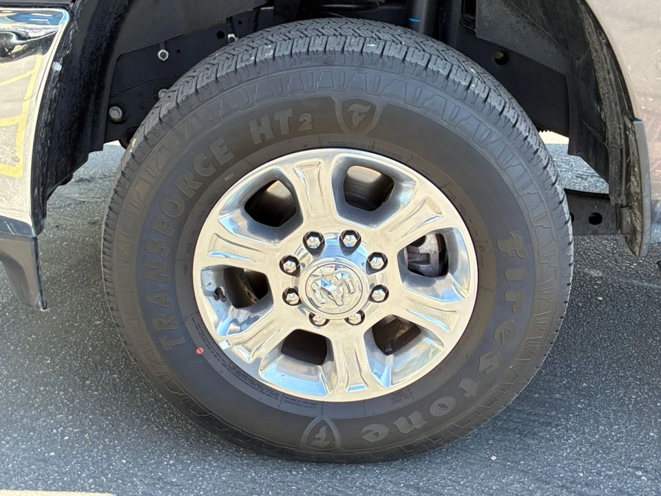 2025 Ram 2500 - Image 27 of 31
