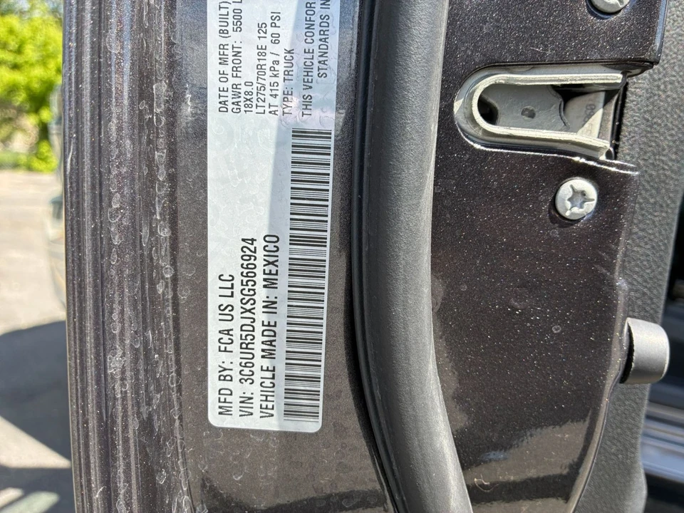 2025 Ram 2500 - Image 26 of 31
