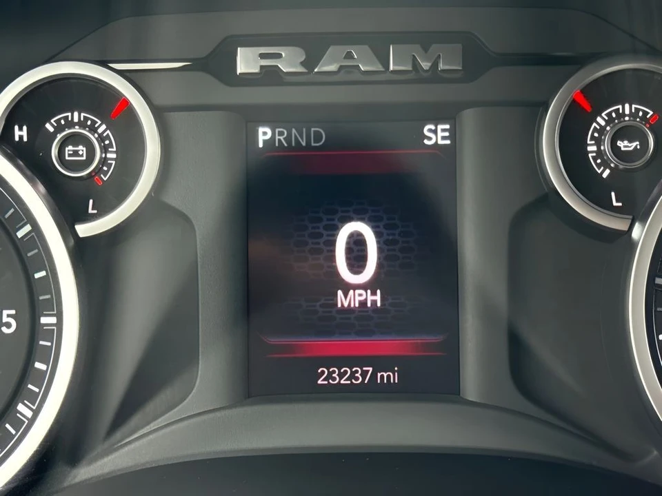 2025 Ram 2500 - Image 16 of 23