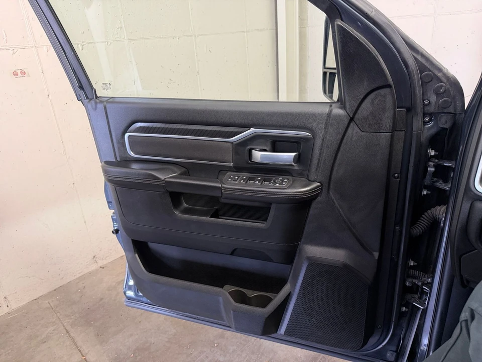 2025 Ram 2500 - Image 20 of 31