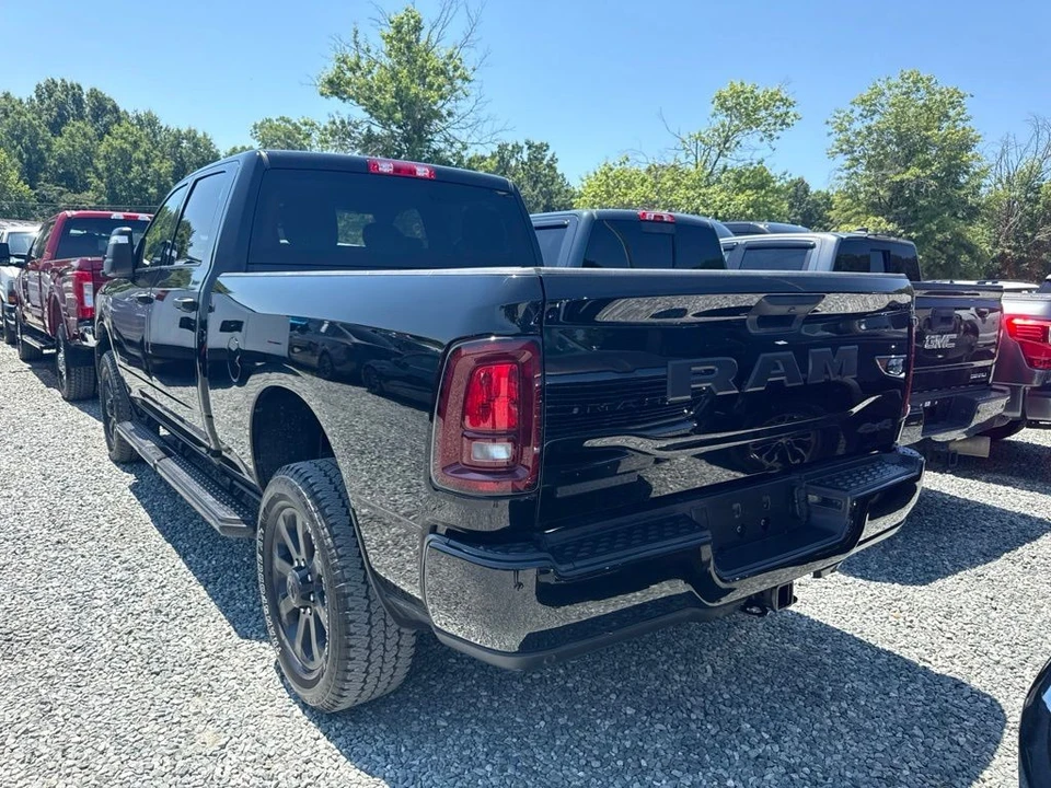 2025 Ram 2500 - Image 4 of 5