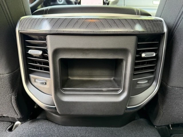 2025 Ram 2500 - Image 19 of 21