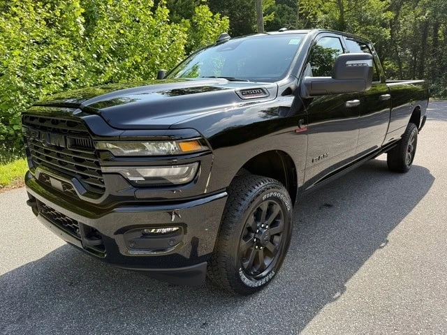 2025 Ram 2500 - Image 3 of 21