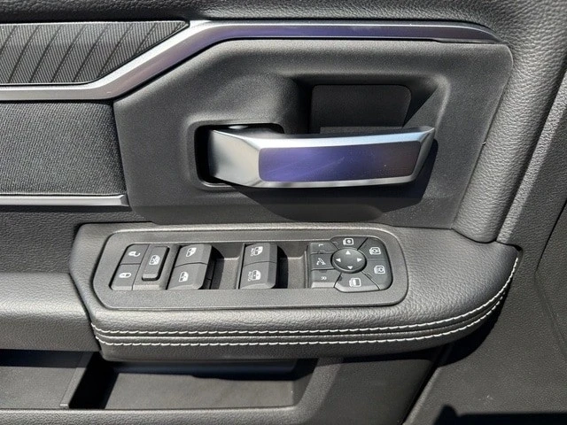 2025 Ram 2500 - Image 14 of 21