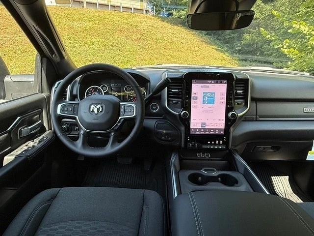 2025 Ram 2500 - Image 12 of 21